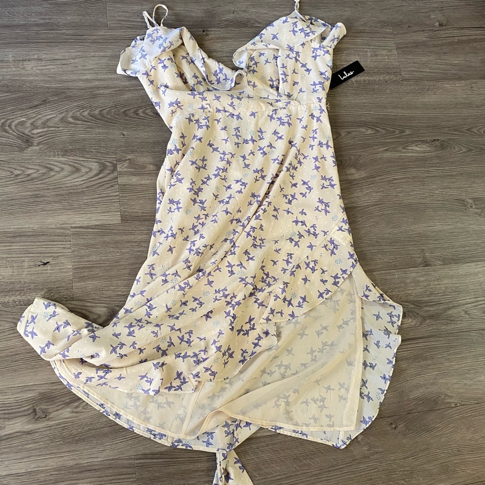 Brand new lulus dress